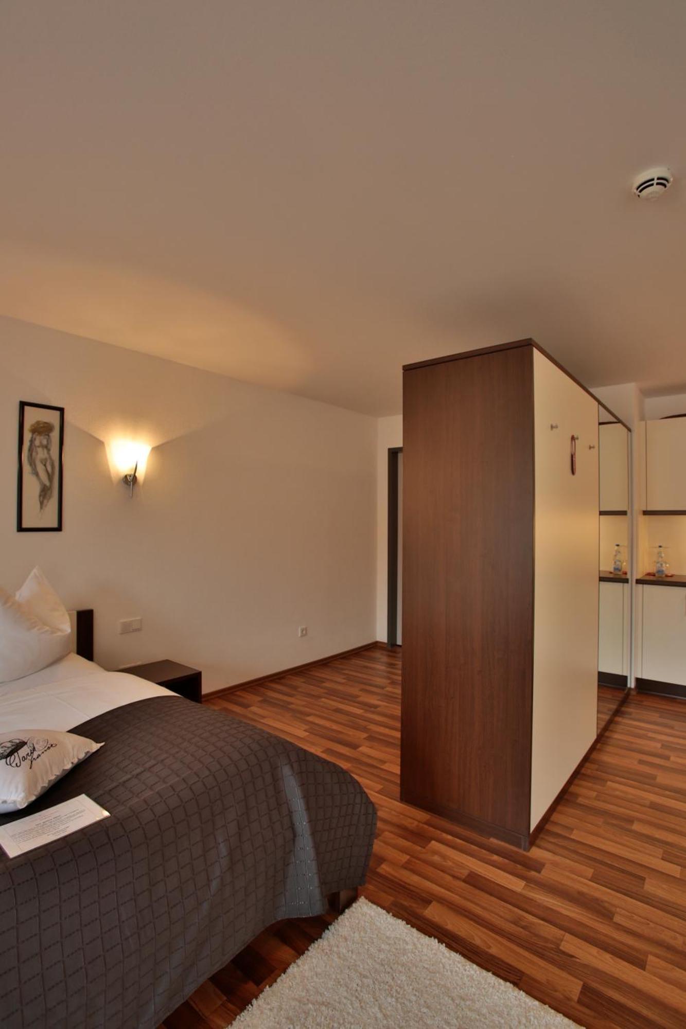 Hotel Am Marktplatz Gangkofen Room photo