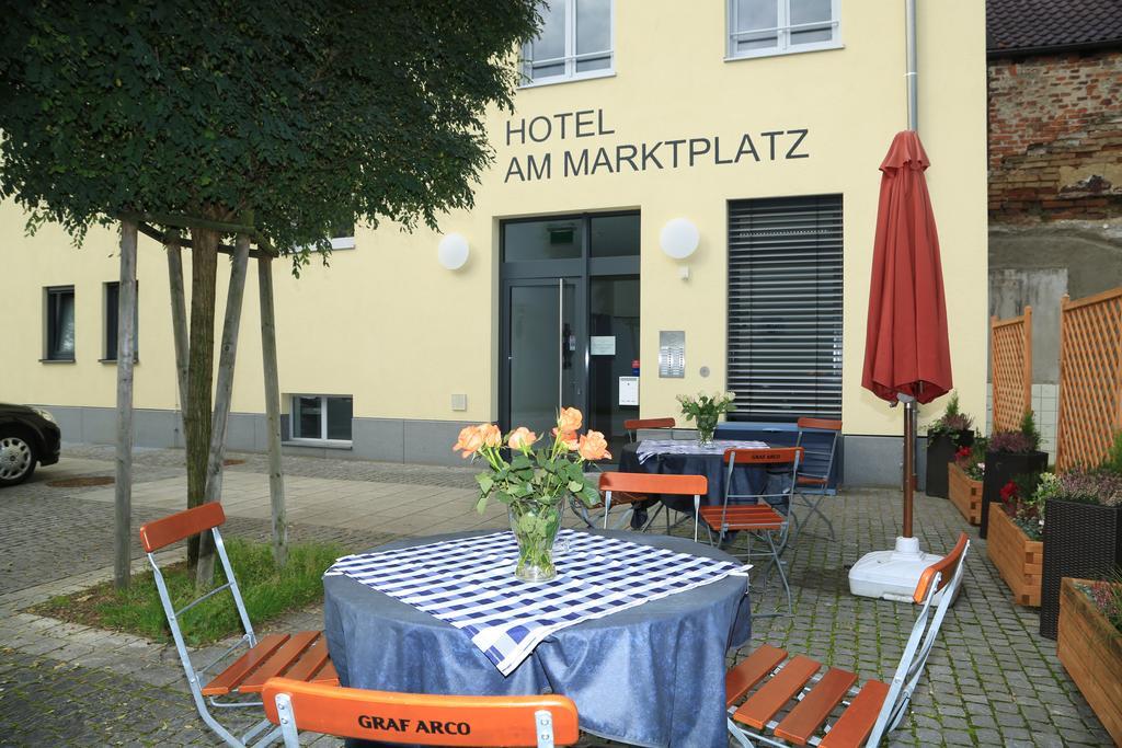 Hotel Am Marktplatz Gangkofen Exterior photo